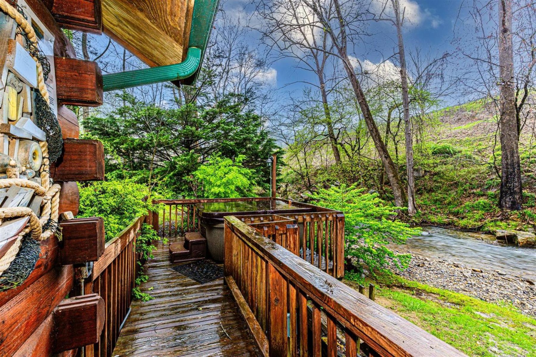 Вилла Creekside Hideaway Брайсон-Сити Экстерьер фото